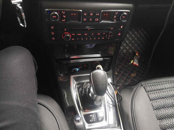 [成都·川A] 二手雪铁龙雪铁龙C52013款 2.0L 自动尊享型