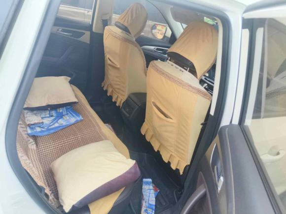 [佛山·粤E] 二手长安长安CS35PLUS2019款 1.6L 手动畅联版