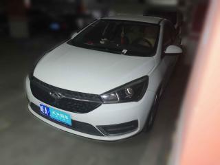 奇瑞艾瑞泽52016款1.5L手动领潮版