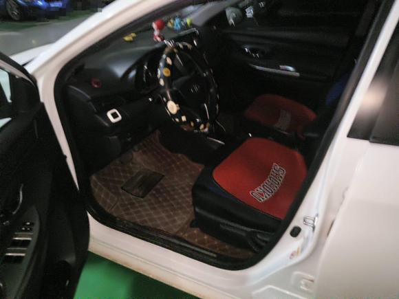 [济南·鲁A] 二手丰田YARiS L 致炫2016款 改款 1.5G CVT炫动天窗版