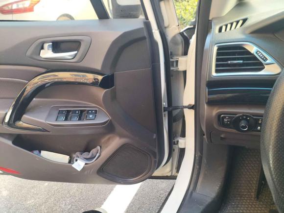 [青岛·鲁B] 二手广汽传祺传祺GS42015款 200T G-DCT精英版