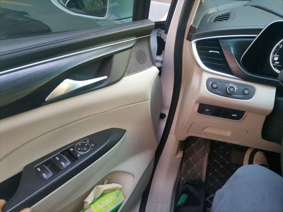 [上海·沪F] 二手别克别克GL82020款 ES陆尊 653T 舒适型