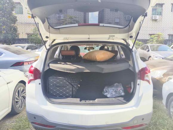 [深圳·粤S] 二手海马海马S52016款 1.5T CVT创享版