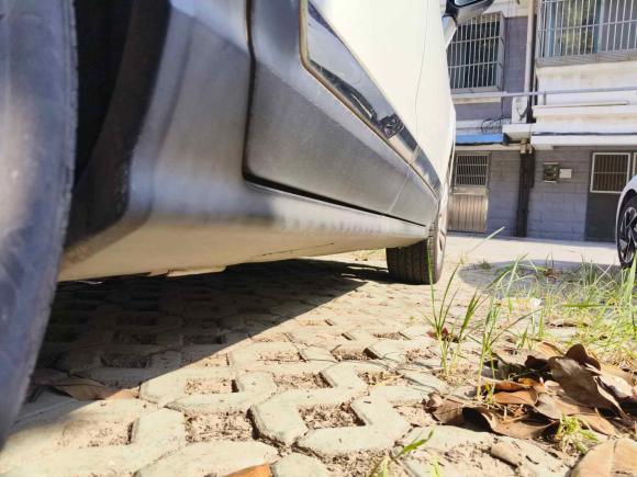 [南通·苏F] 二手标致标致30082015款 2.0L 自动经典版