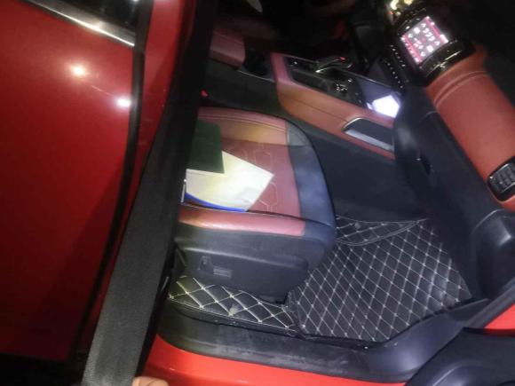 [上海·沪D] 二手雪铁龙天逸 C5 AIRCROSS2017款 380THP 豪华型