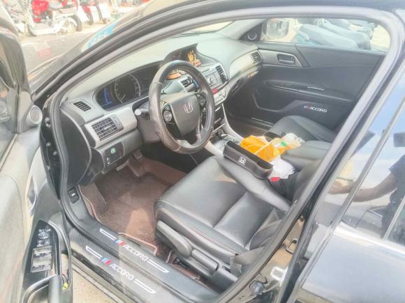 [苏州·苏E] 二手本田雅阁2016款 混动 2.0L 锐酷版