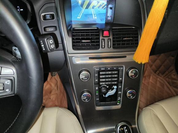 [成都·川G] 二手沃尔沃沃尔沃XC602014款 T6 智逸版