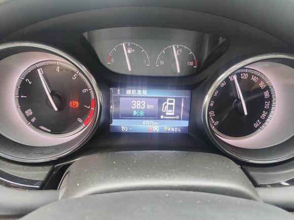 [青岛·鲁B] 二手别克威朗2015款 三厢 15S 自动领先型