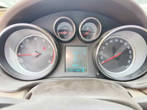 [无锡·苏B] 二手别克君威2012款 2.0L 豪华版