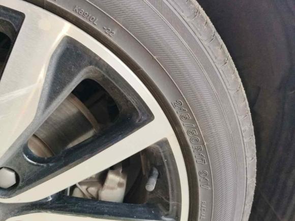 [武汉·鄂A] 二手荣威荣威i62018款 20T 自动旗舰版