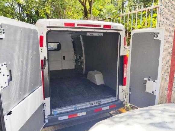 [上海·鲁Q] 二手福田智蓝精灵E72023款 纯电动厢式运输车 平顶2座 宁德时代38.64kWh