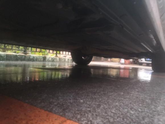 [佛山·粤E] 二手斯巴鲁傲虎2011款 2.5i豪华版