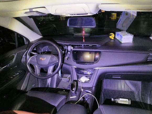 [深圳·粤B] 二手凯迪拉克凯迪拉克XT52018款 25T 豪华型