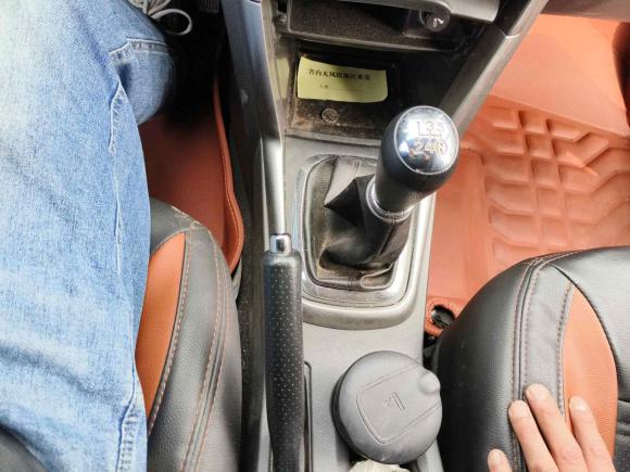 [芜湖·皖B] 二手奇瑞瑞虎32014款 1.6L 手动风尚版