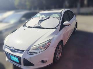 福特福克斯2012款 两厢 1.6L 自动风尚型