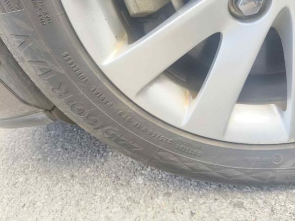 [上海·沪N] 二手别克别克GL82011款 2.4L LT豪华商务行政版