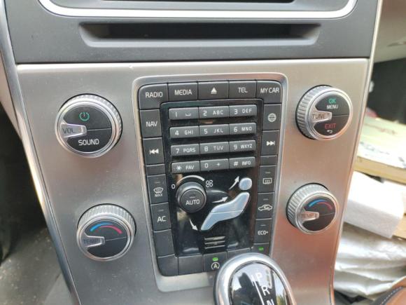 [上海·沪C] 二手沃尔沃沃尔沃S602017款 S60L T3 智进版