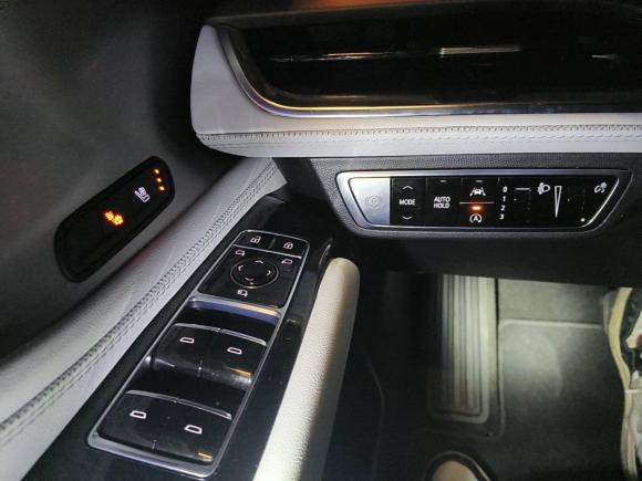 [成都·贵A] 二手凯迪拉克凯迪拉克GT42023款 25T 尊贵型