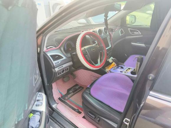 [南京·苏A] 二手比亚迪比亚迪S72015款 2.0T 自动尊贵型