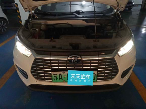 [南京·苏A] 二手比亚迪元新能源2018款 EV360 智联炫酷型