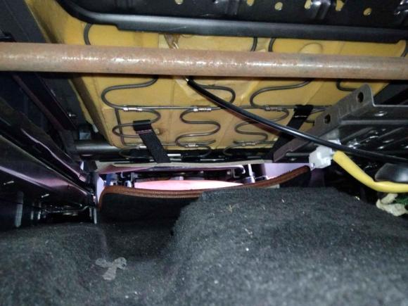 [宁波·浙B] 二手海马福美来MPV2017款 六座版 1.5T 自动适·畅型