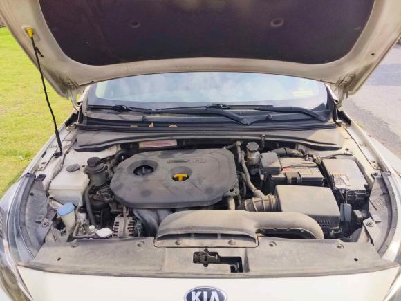 [南昌·赣A] 二手起亚起亚K42014款 1.8L 自动DLX