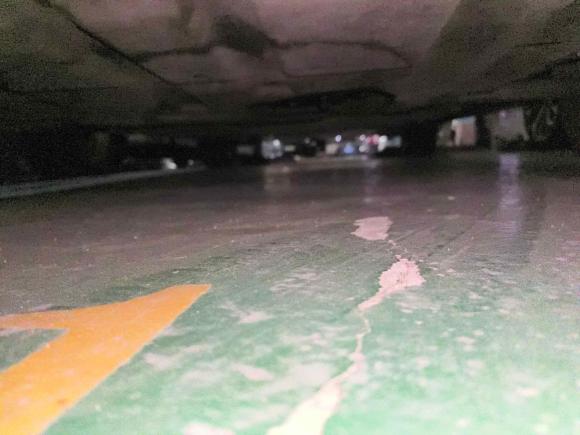 [宁波·浙B] 二手北汽新能源北汽新能源EV2015款 EV200 轻快版