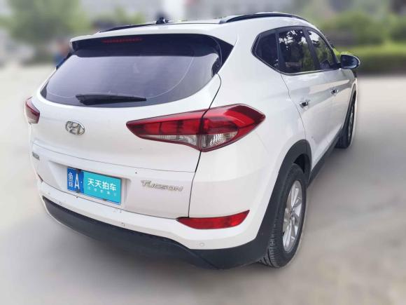 [济南·鲁A] 二手现代途胜2015款 2.0L 自动两驱智能型