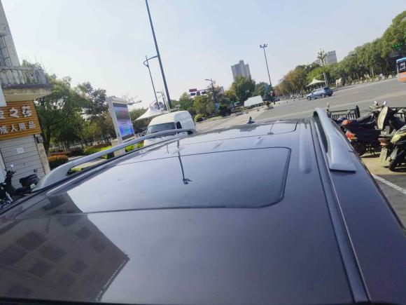 [南京·苏A] 二手别克别克GL82013款 3.0L XT豪华商务旗舰版