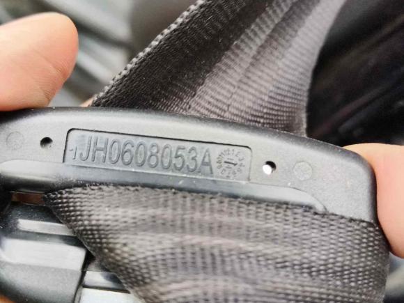 [南昌·赣A] 二手江铃驭胜S3502013款 2.4T 手动两驱柴油豪华版5座