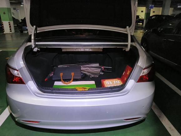 [西安·陕A] 二手现代索纳塔2011款 2.0L 自动豪华版
