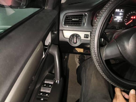 [义乌·浙G] 二手大众朗逸2013款 改款经典 1.6L 自动舒适版