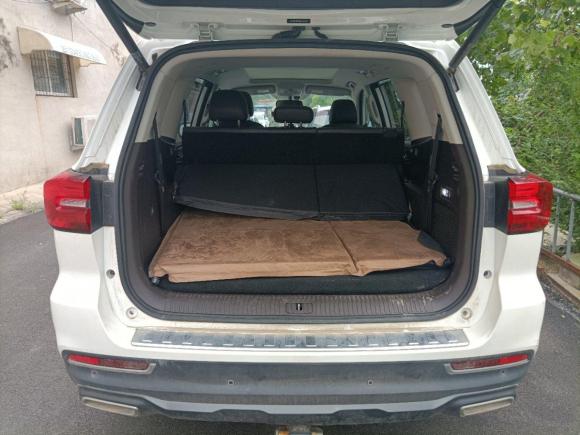 [济南·鲁A] 二手荣威荣威RX82019款 30T 智联网四驱超群旗舰版