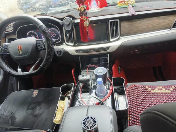 [上海·皖K] 二手红旗红旗HS72021款 2.0T DCT两驱智联旗享版