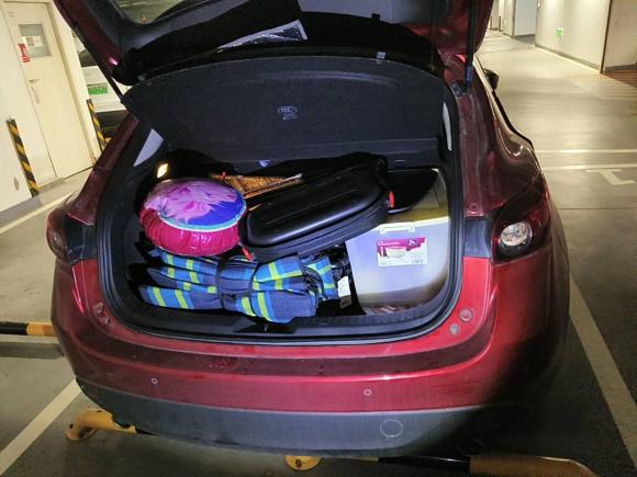 [上海·闽J] 二手马自达马自达3 昂克赛拉2014款 两厢 2.0L 自动旗舰型