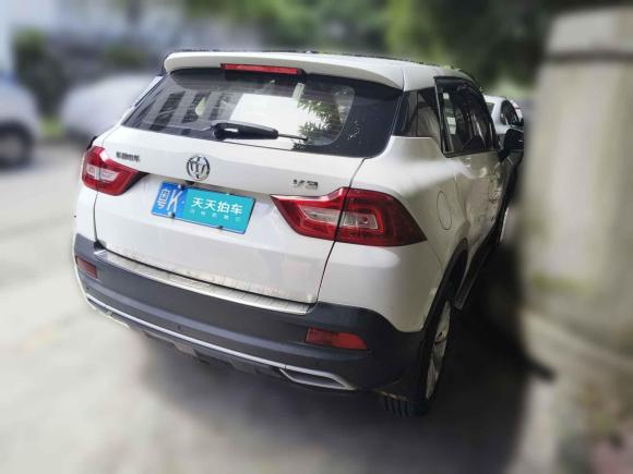 [深圳·粤K] 二手中华中华V32017款 1.5L 手动智能型