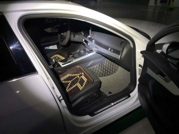 [合肥·皖A] 二手奥迪奥迪A4L2020款 40 TFSI quattro 豪华动感型
