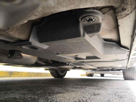 [无锡·苏B] 二手丰田卡罗拉2017款 改款双擎 1.8L E-CVT精英版