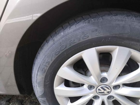 [合肥·皖A] 二手大众帕萨特2011款 1.4TSI 手动尊荣版