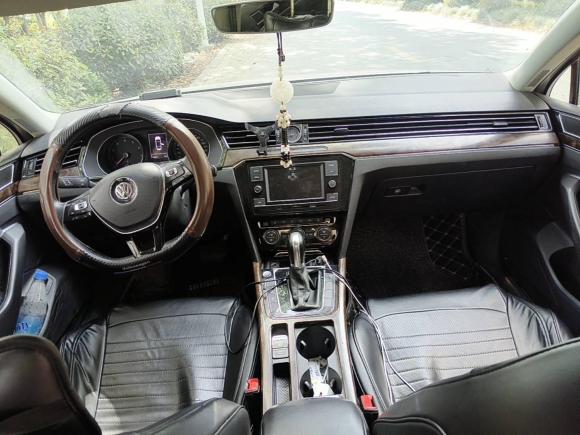 [上海·浙J] 二手大众迈腾2018款 330TSI DSG 豪华型