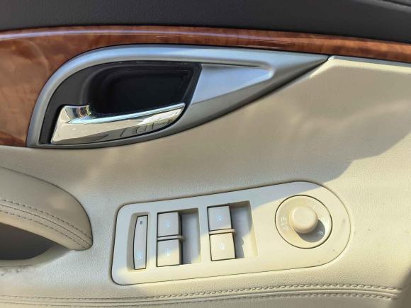 [义乌·浙G] 二手别克君越2010款 2.4L豪雅版