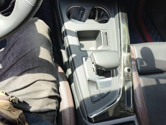 [合肥·皖A] 二手奥迪奥迪A4L2020款 40 TFSI 时尚动感型