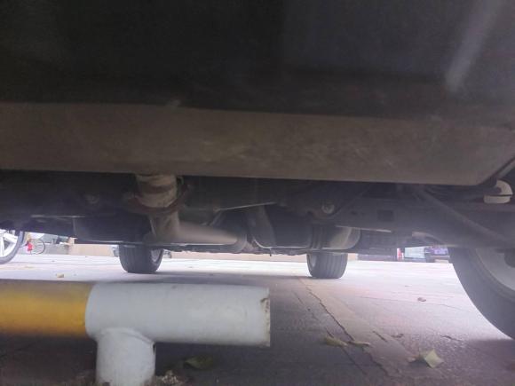 [常州·苏D] 二手陆风陆风X72015款 2.0T 全景尊贵版