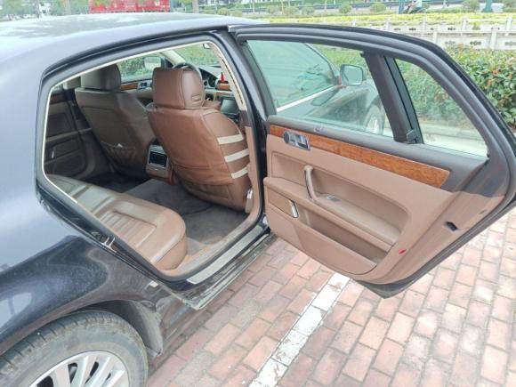 [无锡·苏B] 二手大众辉腾2012款 3.0L 商务型