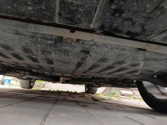 [北京·京L] 二手路虎揽胜极光2014款 2.0T 5门耀动版