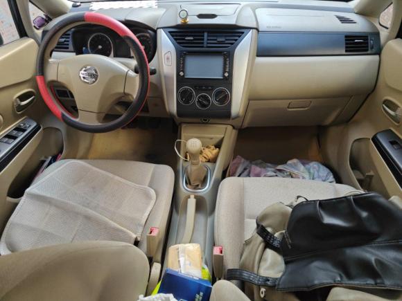 [深圳·湘J] 二手启辰启辰D502013款 1.6L 手动时尚版