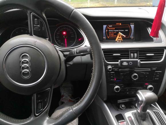 [南昌·赣A] 二手奥迪奥迪A4L2015款 35 TFSI 自动标准型