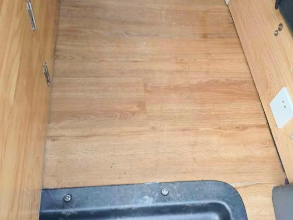 [南昌·赣A] 二手上汽大通MAXUS新途V802020款 2.0T AMT PLUS城市版短轴超低顶5/6座