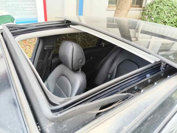 [苏州·苏E] 二手奔驰奔驰C级2015款 C 200 L 4MATIC 运动版