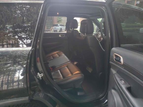 [上海·皖A] 二手Jeep大切诺基2016款 3.0L 舒享导航版